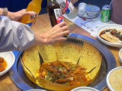 -山河屯铁锅炖·非遗东北菜(南山店)