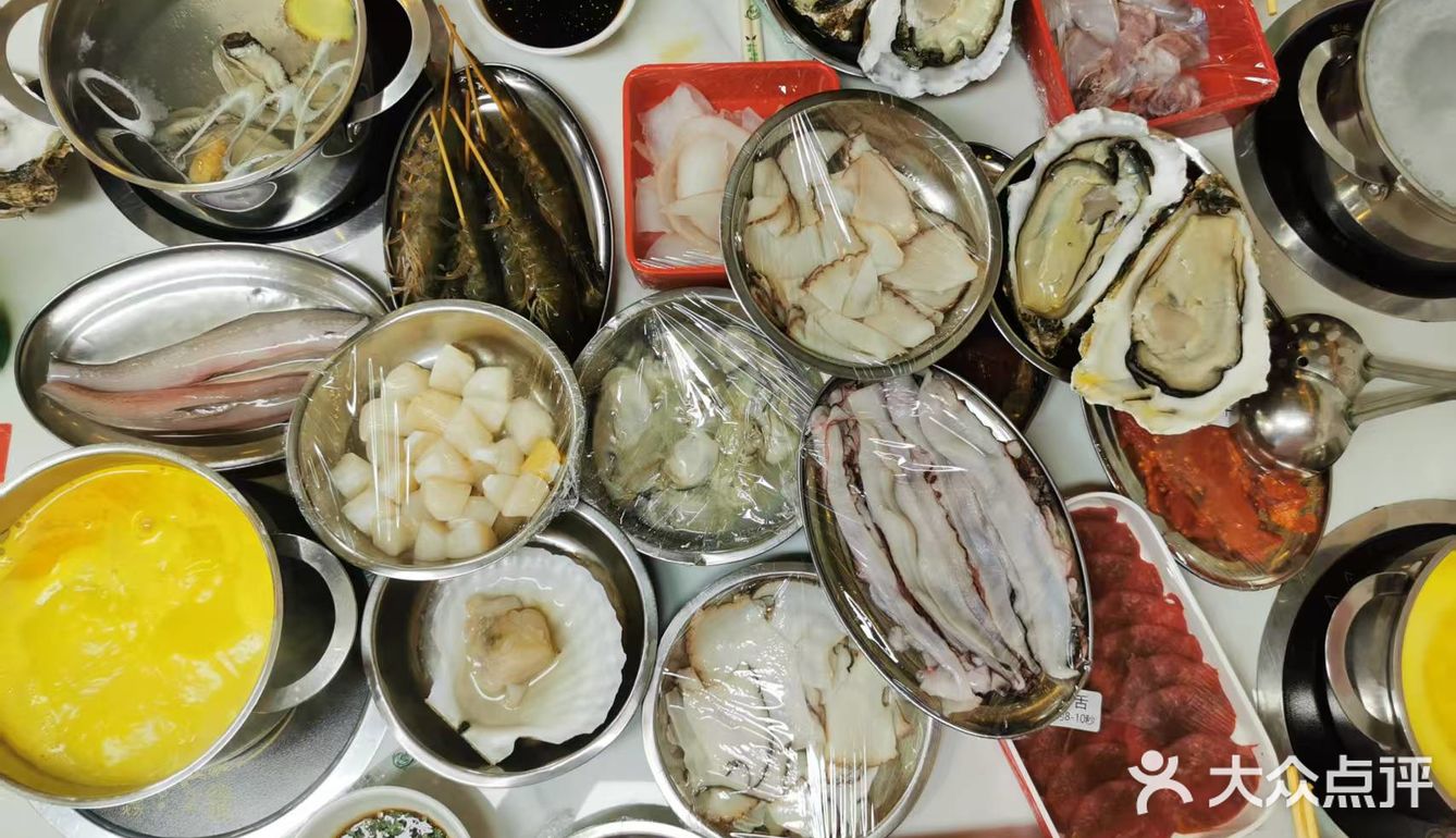 生猛海鲜，一顿吃到爽