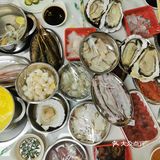 生猛海鲜，一顿吃到爽