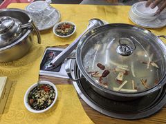 -濠轩阁特色生蚝火锅总店
