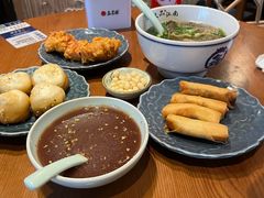 -鑫震源·苏式大虾生煎(山塘街店)