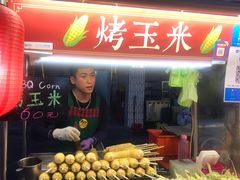 -六合夜市