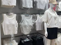 -优衣库(北京枫蓝国际广场店)