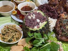 -沐毫傣泐云南菜孔雀宴•手抓饭傣味烧烤(曼听公园店)