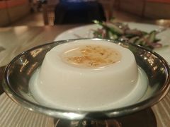 -耶里夏丽·丝路国际·新疆餐厅(浦东区东方路店)