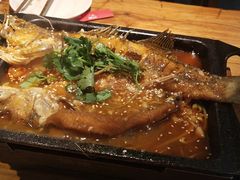 烤海炉鱼-路边摊小炉子烧烤