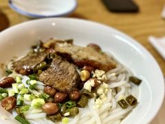 -牛八宝桂林米粉(八里庄店)