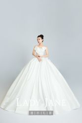 -Lady  Jane高端婚纱礼服馆