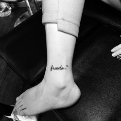 点击看大图 -刺客纹画纹身·洗纹身·穿孔饰品