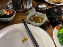 -遇上西雅图多融合海鲜自助餐厅(中房金谊广场店)