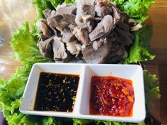 手扒肉-牧人嘎查蒙餐(富强路店)