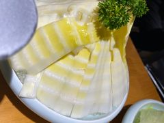 -洪氏嗨捞·广东猪肚鸡·椰子鸡火锅(西咸万象城店)