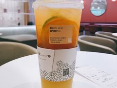霸气橙子-奈雪的茶(大悦城店)