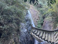 -南昆山川龙瀑布