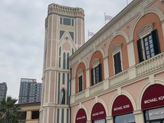 -佛罗伦萨小镇广佛名品奥特莱斯(疏港路店)