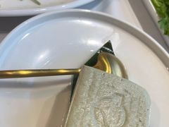 -德天肥牛海鲜火锅(城西银泰店)