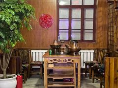 -果松木炭酸菜铜火锅·外婆参鸡汤