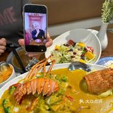 🔥打工人救命外卖！20元猪颈肉惊现整只小青