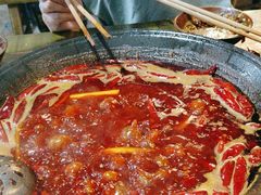 -黄潇洒老火锅(九眼桥宏济巷店)