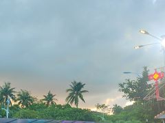 -亚龙湾亚泰商业街