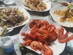 -亚龙湾8号(丁村万人海鲜广场店)