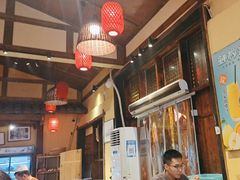 -富正毅三下锅·湘西韵味(天门山索道店)