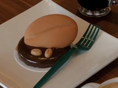 咖啡豆乳味慕斯蛋糕-星巴克臻选(广州沙面店)