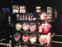 -Victoria's Secret(杭州湖滨银泰in77店)