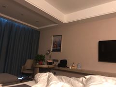 -维也纳国际酒店·西京医院胡家庙地铁站店