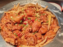 -胖哥俩肉蟹煲(济南世茂国际广场店)