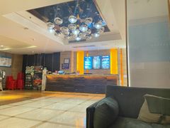 -金色印象·4k影院式足体养生(龙腾路店)