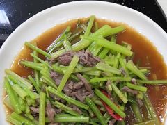 -洛东土菜馆(建国北路店)