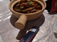 卤凤爪-巴厘龙虾·榜首油焖大虾(音乐学院·沿江酒馆店)