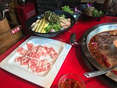 -谭鸭血老火锅(漳州路店)