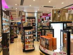 -莎莎(西九龙高铁站店)