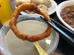 焦圈-老磁器口豆汁店(天坛店)