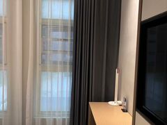 -松果酒店(农业路河南博物院店)