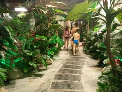 -泉城欧乐堡戏水湾艺术养生温泉