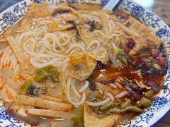 -小蛮妞家螺蛳粉(凯旋路店)