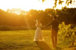 -易摄影婚纱摄影工作室