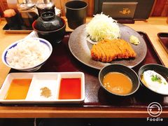 -牛カツ京都勝牛(河原町蛸薬師店)
