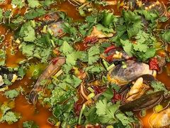 -去吃小龙虾·江湖菜·烧烤(南滨路店)