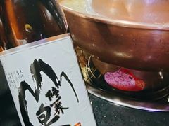 -果松木炭酸菜铜火锅·外婆参鸡汤