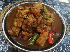 -八两八金·莱芜特色炒鸡(市南漳浦路店)
