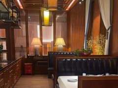 -八府香鸭·啫啫煲(华山路店)