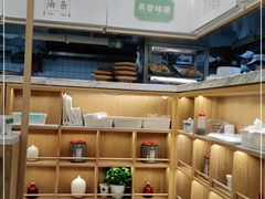 -弄堂咪道-饭香·面香·馄饨香(汇锦广场店)
