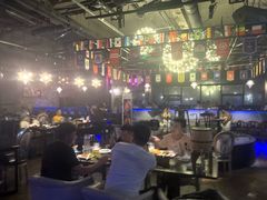 大堂-西街夜油条·麻团包乌饭