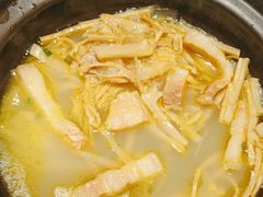 -梦都海鲜酒家(万达广场江桥店)