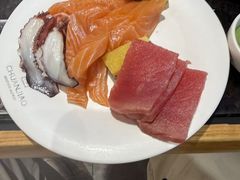 -川骄海鲜自助(王府井奥莱UP TOWN店原世界之花店)