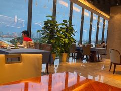 -武汉世茂希尔顿酒店·汇·全日餐厅